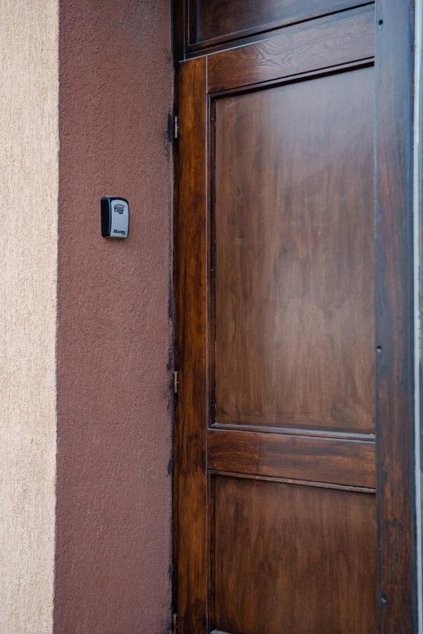 Reghin Guest House Exteriér fotografie